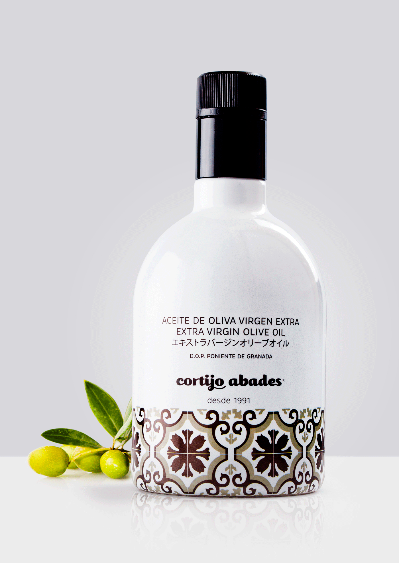 design-emballage-bouteille-packaging-huile-olive-Buenaventura-Cortijo Abades