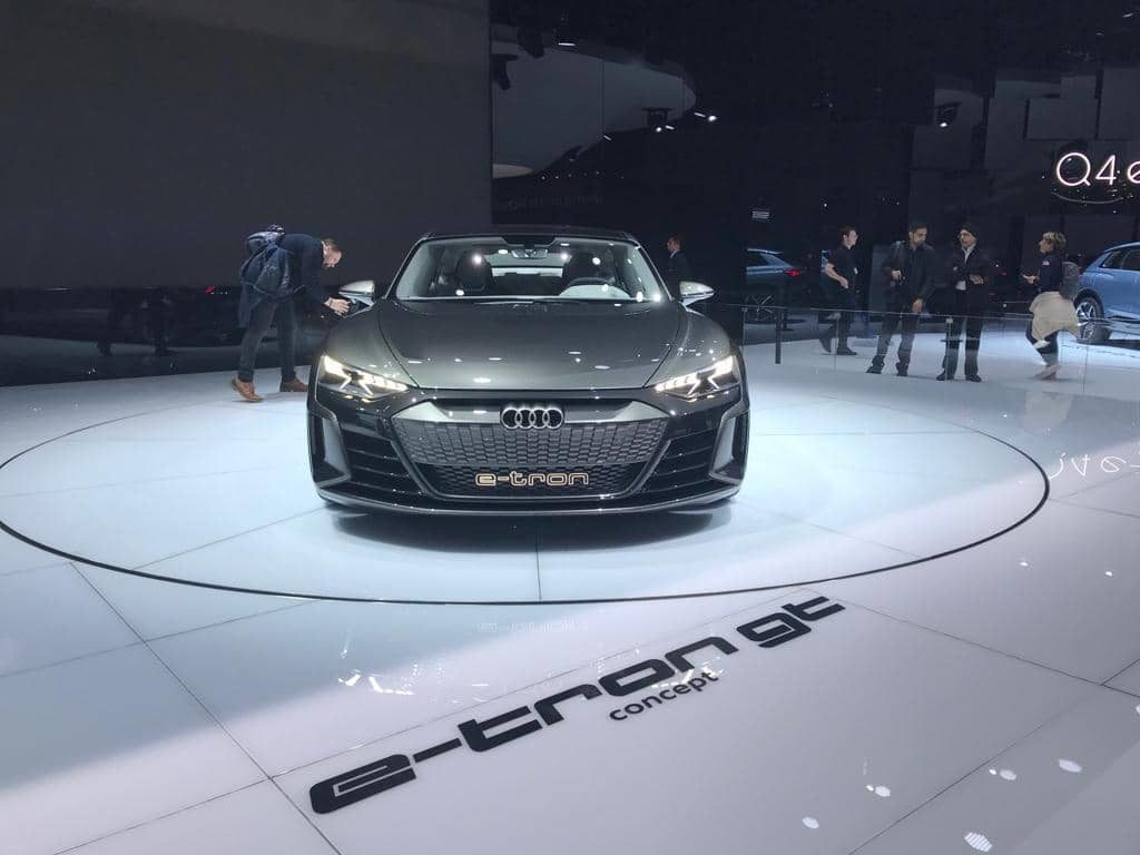 Audi Q4 e-tron au Salon de l'auto de Genève 2019