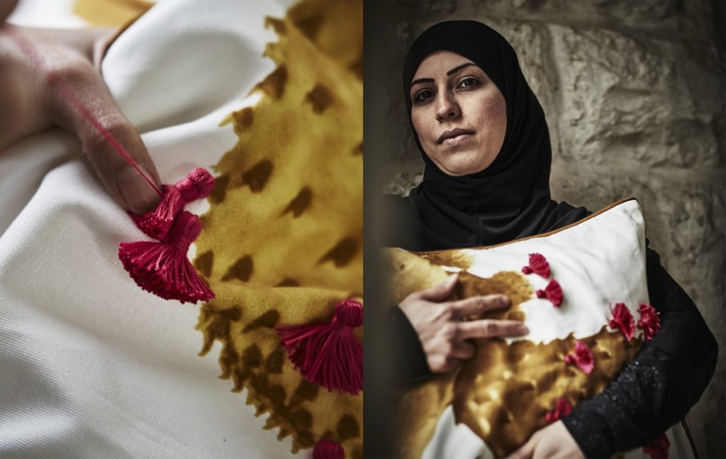 tapis et coussins ikea conçus par des artisans jordaniens